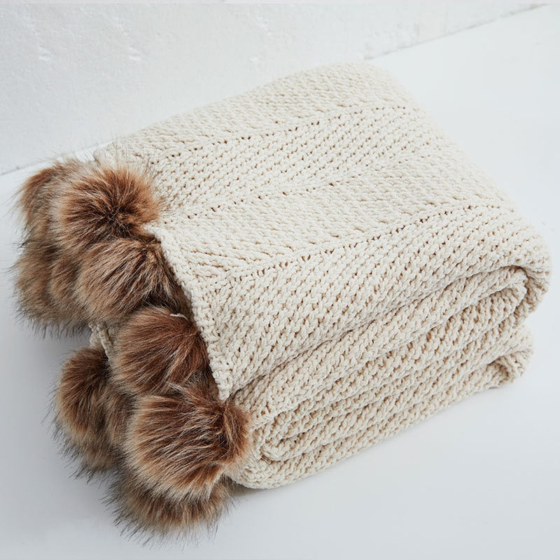 FuzzyPom Chunky Knit Chenille Throw Blanket