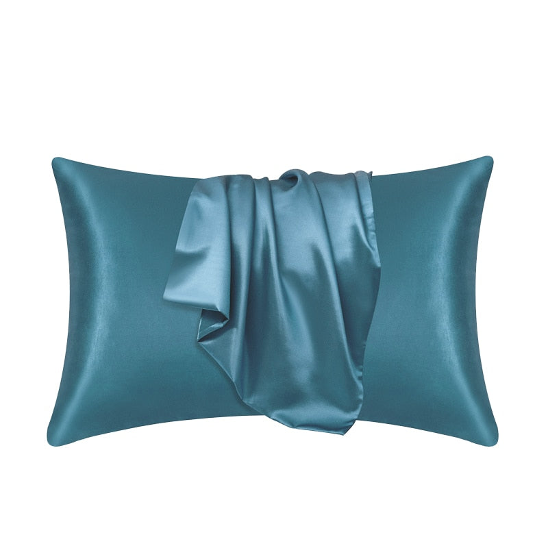 SilkGlow Luxurious Silk Pillowcase