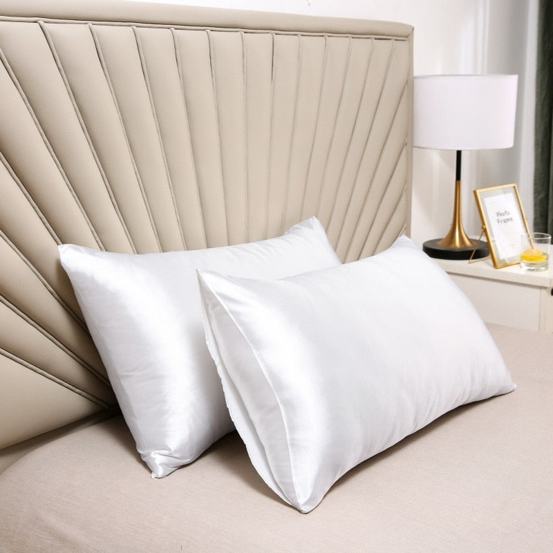 SilkGlow Luxurious Silk Pillowcase