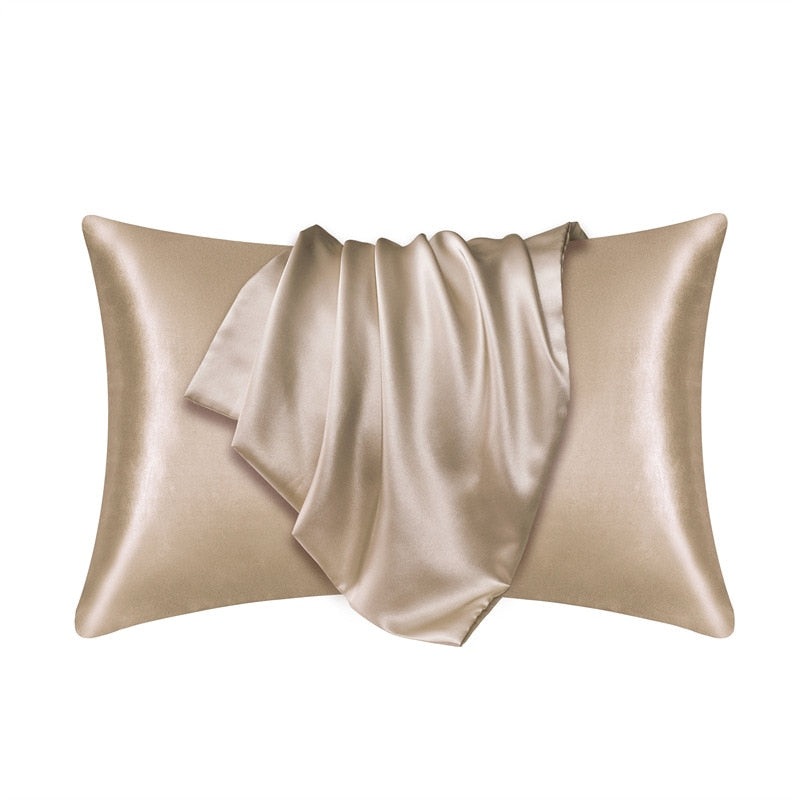 SilkGlow Luxurious Silk Pillowcase